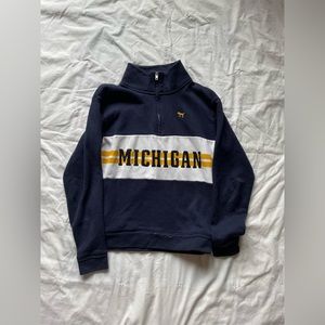 Michigan half-zip funnel neck